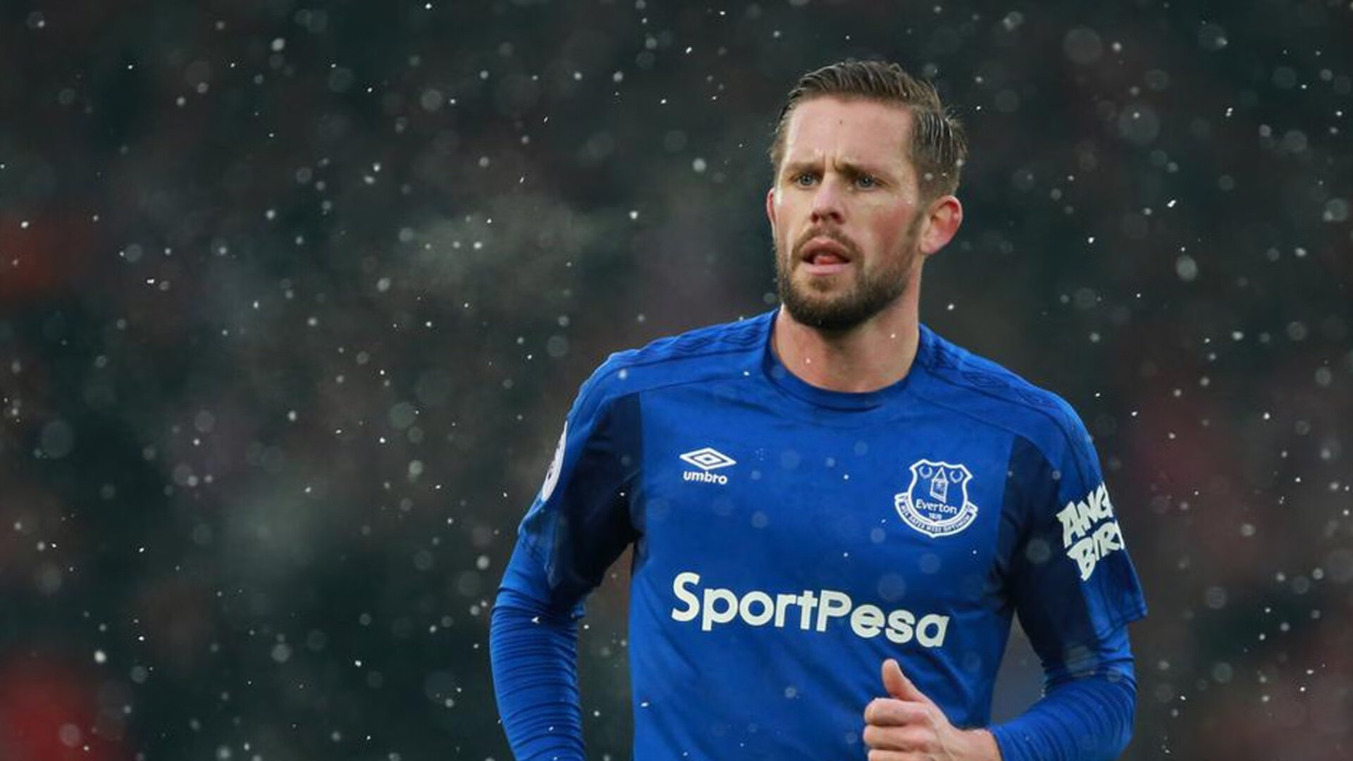 九游娱乐网站体验棒-法甲：巴黎逆转里尔，争冠形势再起波澜，巴黎vs里尔法超杯